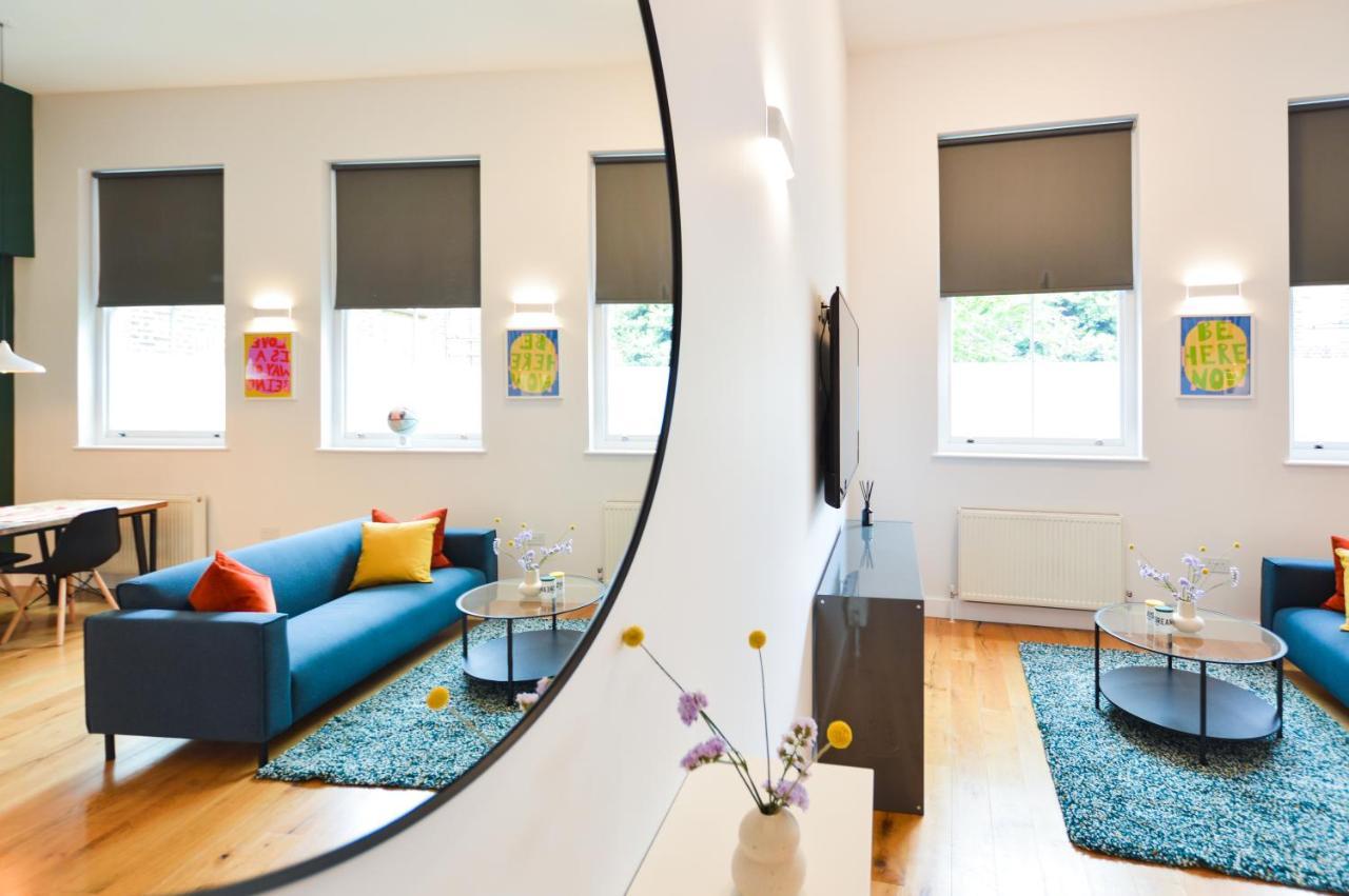Spacious West Hampstead Apartment With Mezzanine Bedroom By Concept Apartments ลอนดอน ภายนอก รูปภาพ