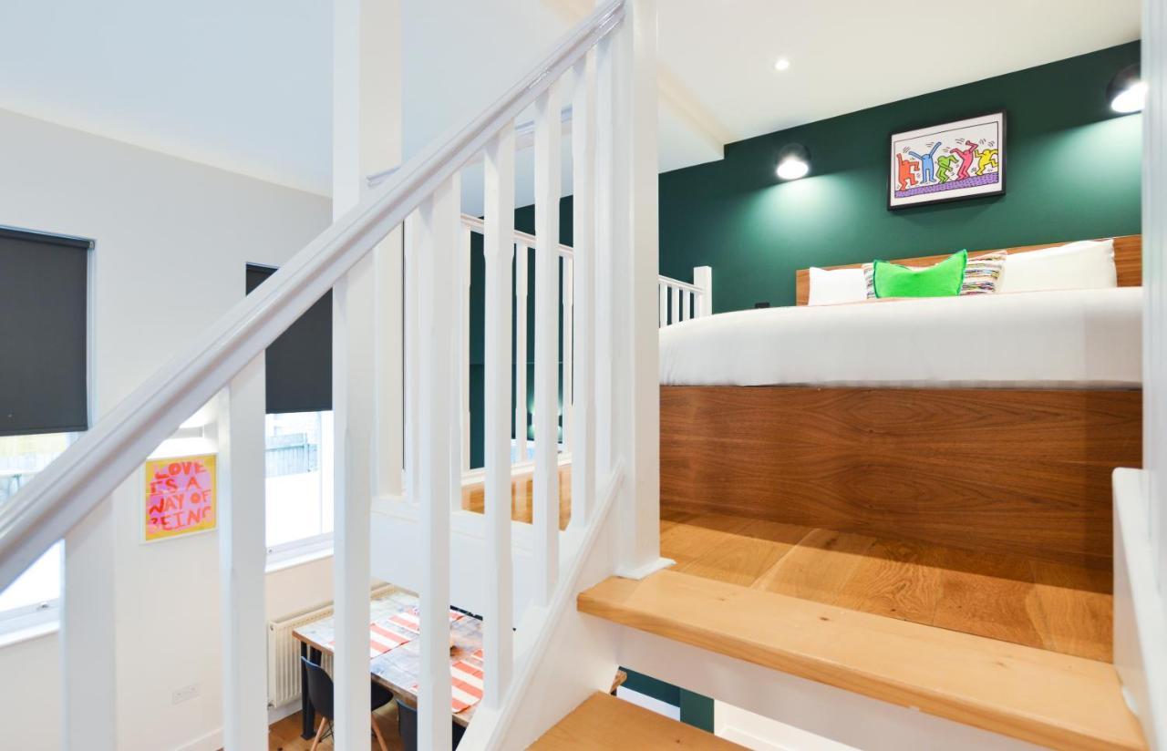Spacious West Hampstead Apartment With Mezzanine Bedroom By Concept Apartments ลอนดอน ภายนอก รูปภาพ